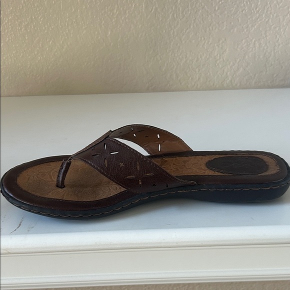 Brown Leather Sandals - Picture 9 of 11